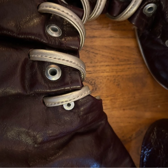 Lui Antinous Saddle Shoulder Bag with Silver Accents EUC! - Picture 4 of 14